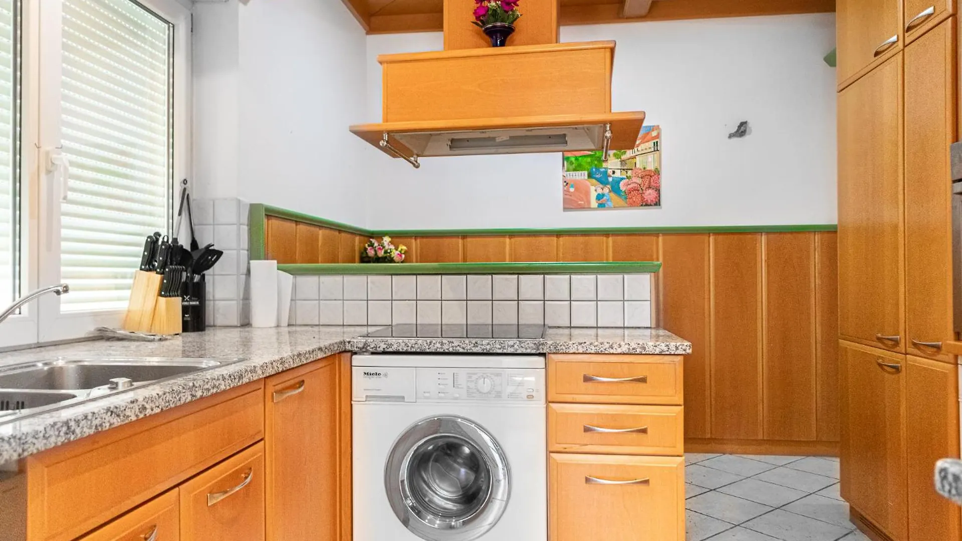 Exquisite Rooms In Shared Villa With Garden & Parking Vienna Apartment
