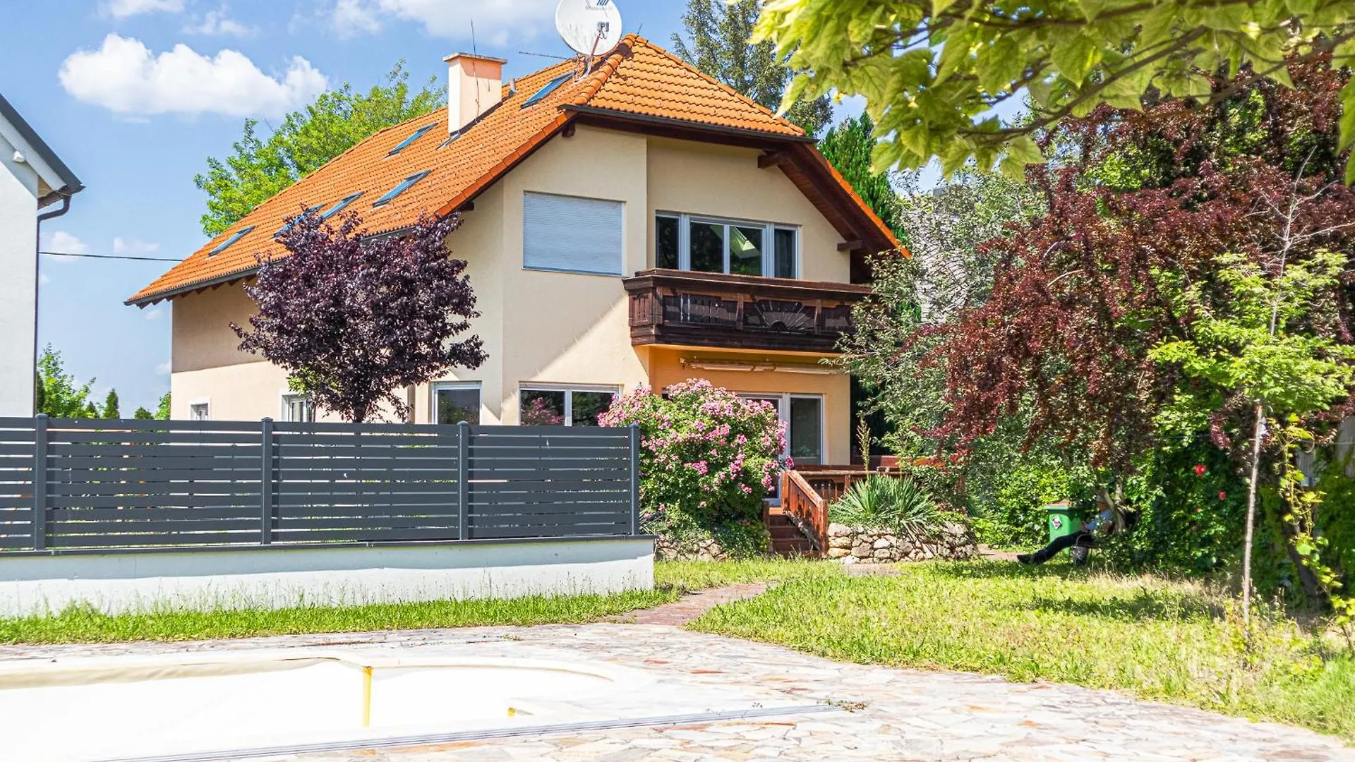 Exquisite Rooms In Shared Villa With Garden & Parking Vienna
