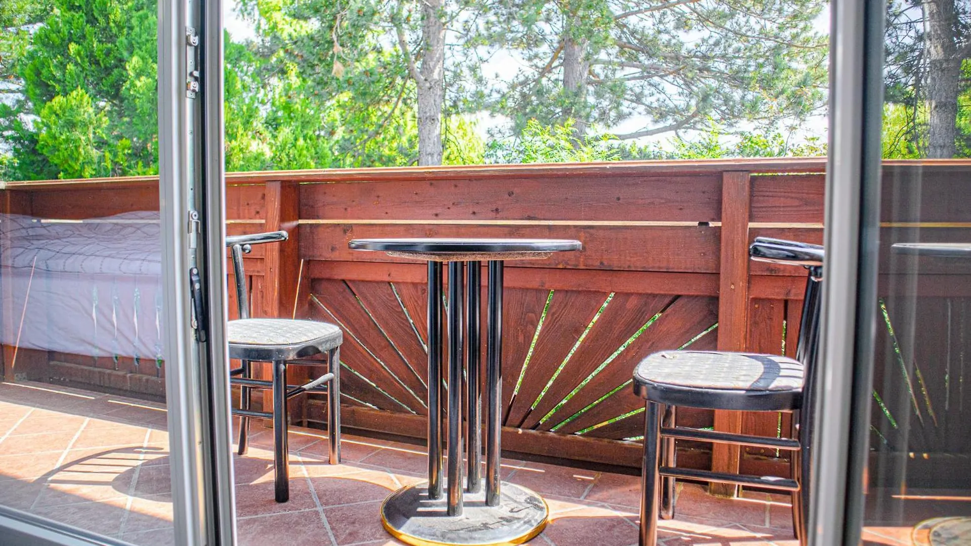 Exquisite Rooms In Shared Villa With Garden & Parking Wiedeń Apartament