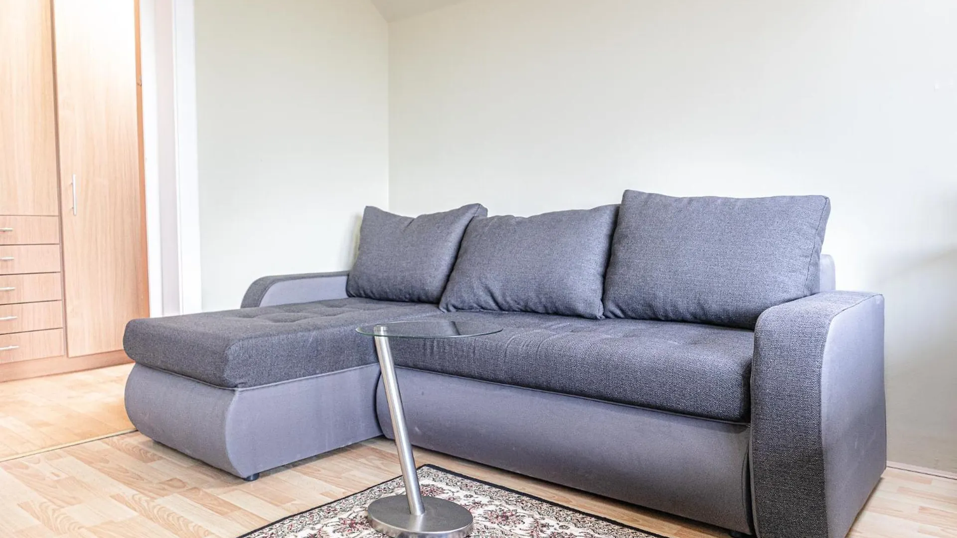 Exquisite Rooms In Shared Villa With Garden & Parking Wiedeń