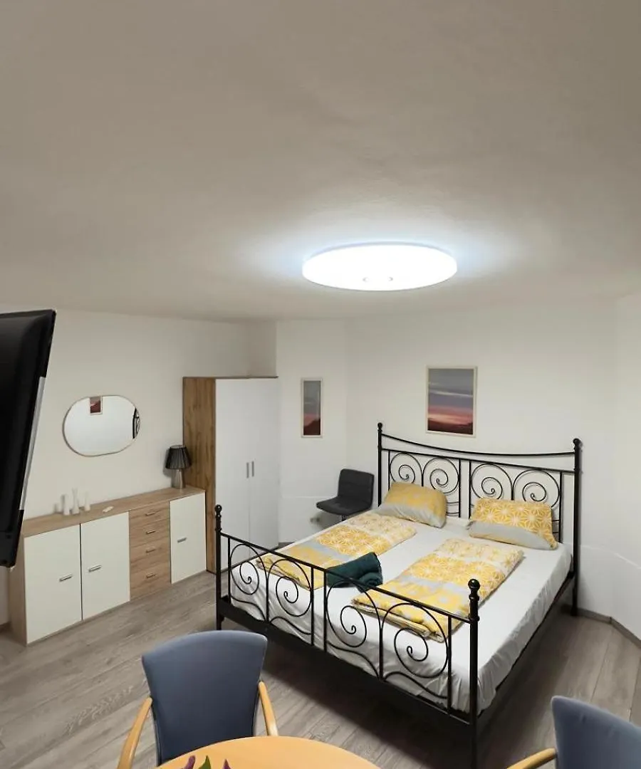 Exquisite Rooms In Shared Villa With Garden & Parking Wiedeń Apartament